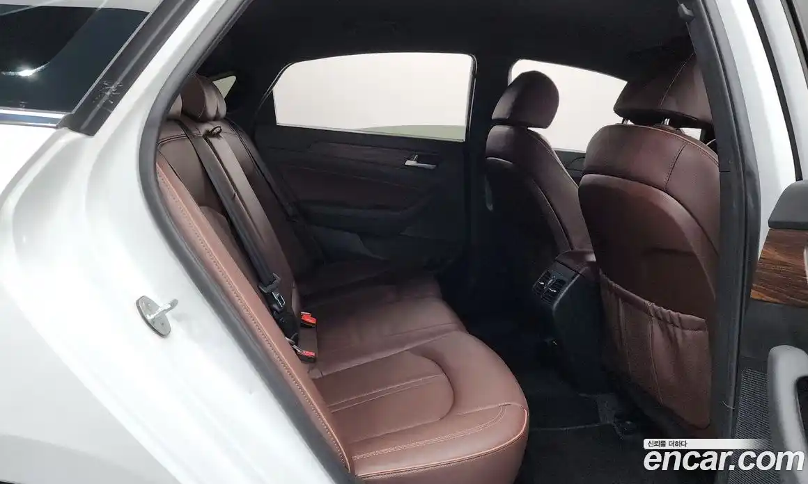 Hyundai Sonata 2018 2.0 автомат (гидро), фото 16