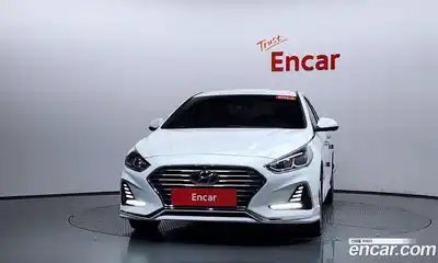 Hyundai Sonata 2018 2.0 автомат (гидро), миниатюра 2