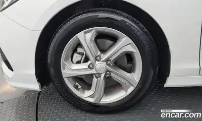 Hyundai Sonata 2018 2.0 автомат (гидро), миниатюра 4