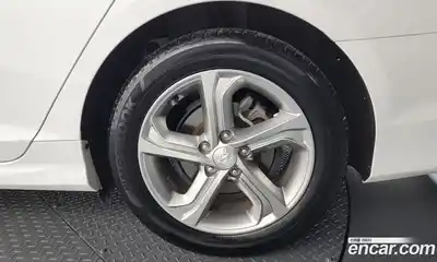 Hyundai Sonata 2018 2.0 автомат (гидро), миниатюра 6