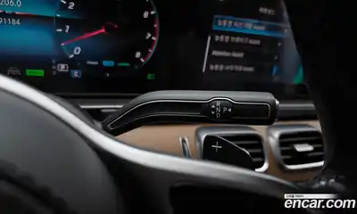 Mercedes-Benz GLE-Class 2020 3.0 автомат (гидро), миниатюра 12