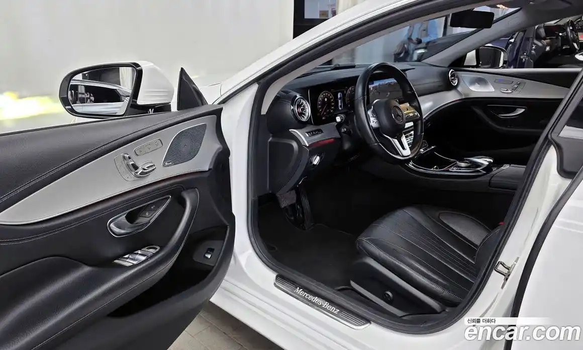 Mercedes-Benz CLS-Class 2019 2.9 гидро, фото 10 Mercedes-Benz CLS-Class 2019 2.9 гидро, фото 10