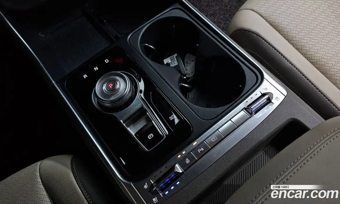 Kia Carnival 2024 3.5 автомат (гидро), фото 11