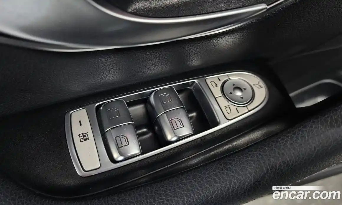 Mercedes-Benz E-Class 2020 3.0 автомат (гидро), фото 35 Mercedes-Benz E-Class 2020 3.0 автомат (гидро), фото 35
