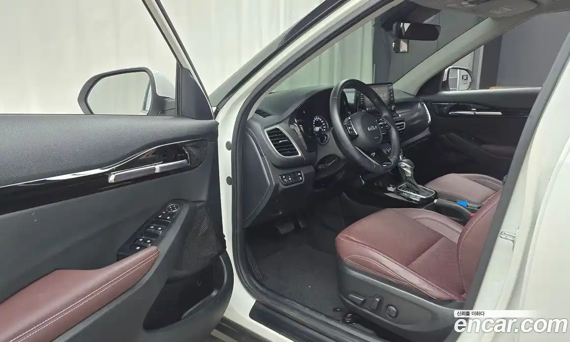 Kia Seltos 2022 1.6 автомат (гидро), фото 13