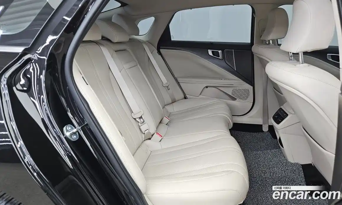 Kia K8 2025 1.6 автомат (гидро), фото 12