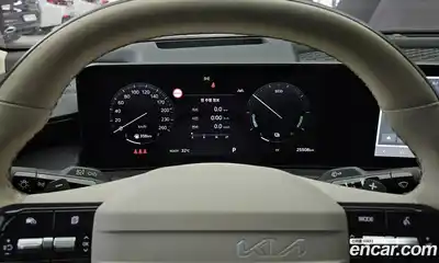 Kia K8 2025 1.6 автомат (гидро), миниатюра 8