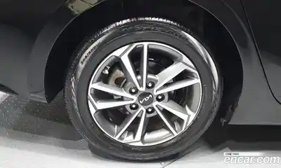 Kia K3 2022 1.6 автомат (гидро), миниатюра 5