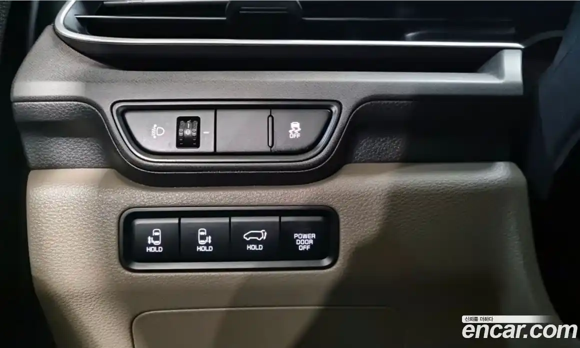 Kia Carnival 2024 2.2 автомат (гидро), фото 13