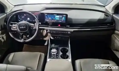 Kia Carnival 2024 2.2 автомат (гидро), миниатюра 6