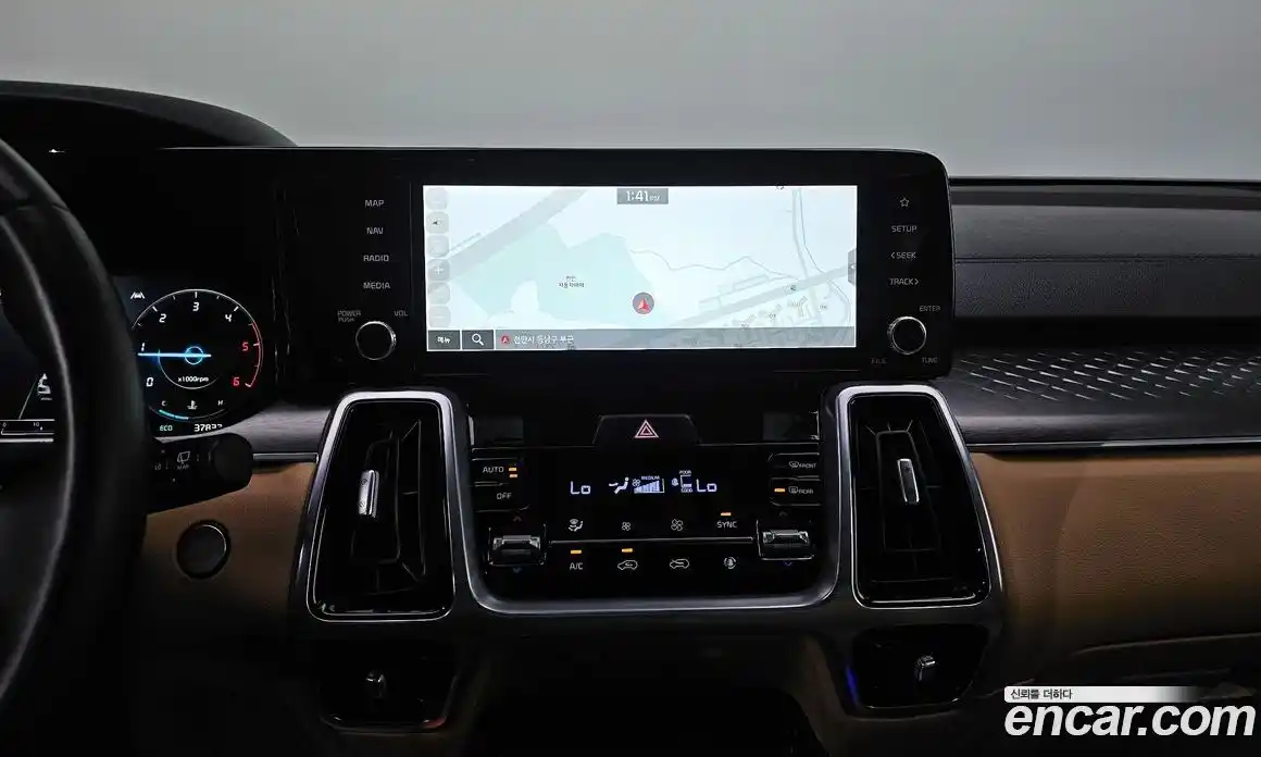 Kia Sorento 2021 2.2 автомат (гидро), фото 15