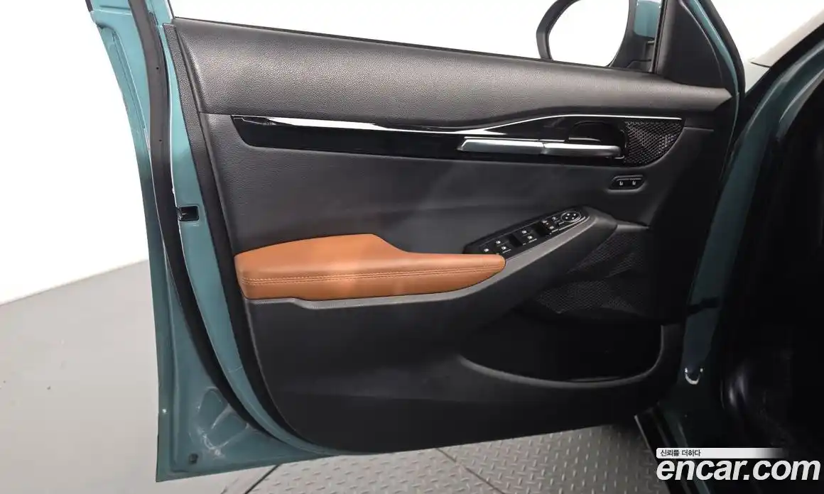 Kia Seltos 2023 1.6 автомат (гидро), фото 13