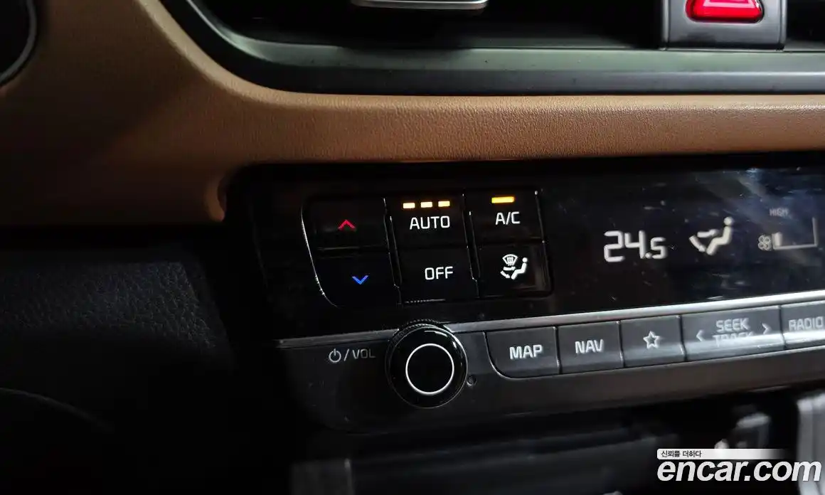 Kia Seltos 2023 1.6 автомат (гидро), фото 27