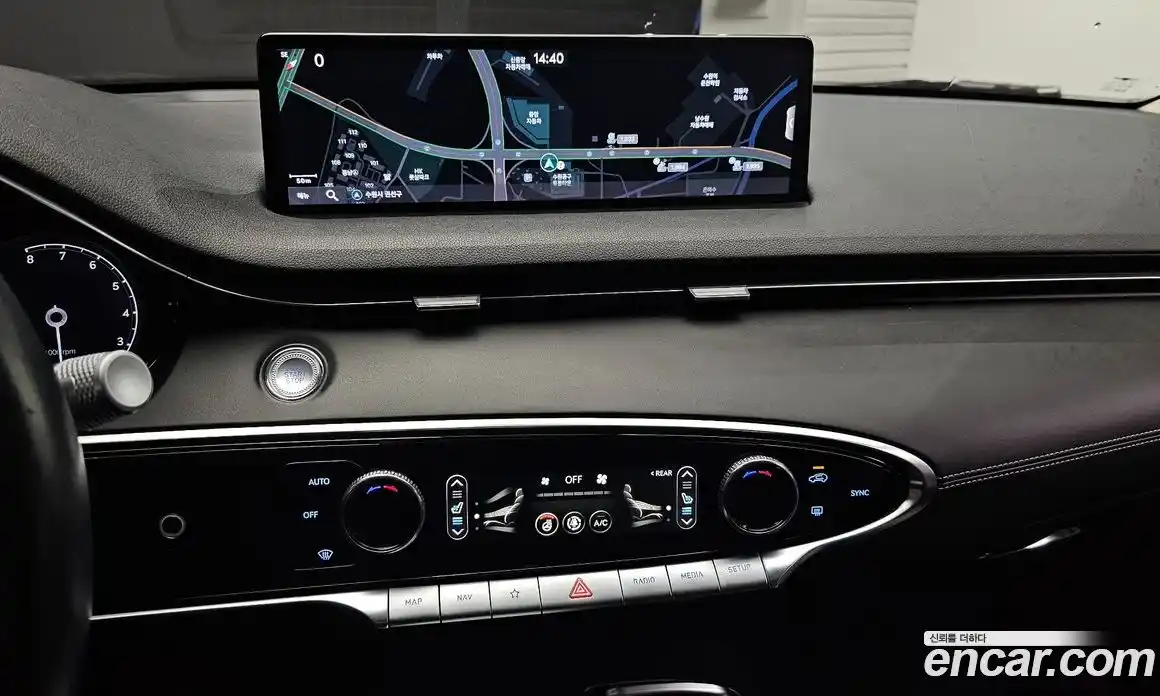 Genesis GV70 2021 2.5 автомат (гидро), фото 19