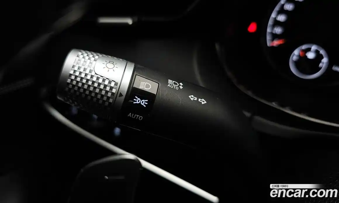 Genesis GV70 2021 2.5 автомат (гидро), фото 28