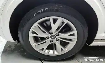 Genesis GV70 2021 2.5 автомат (гидро), миниатюра 5