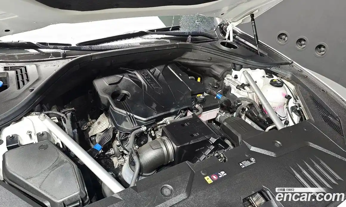 Genesis GV70 2021 2.5 автомат (гидро), фото 6