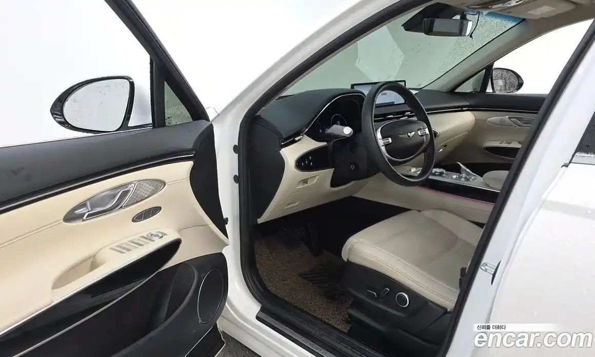 Genesis GV70 2023 2.5 автомат (гидро), фото 13