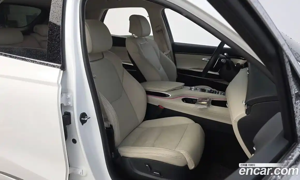 Genesis GV70 2023 2.5 автомат (гидро), фото 16