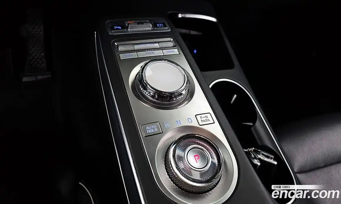 Genesis GV70 2021 2.2 автомат (гидро), фото 9