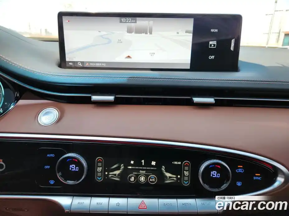 Genesis GV70 2022 2.5 автомат (гидро), фото 16