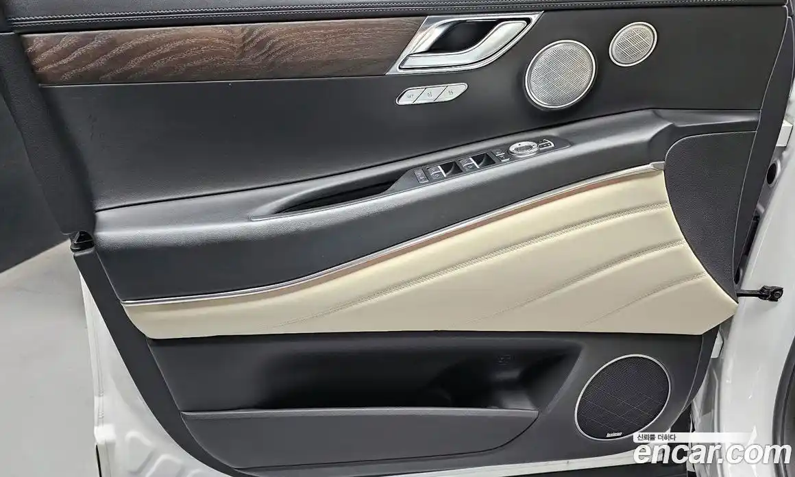 Genesis GV80 2021 3.0 автомат (гидро), фото 14