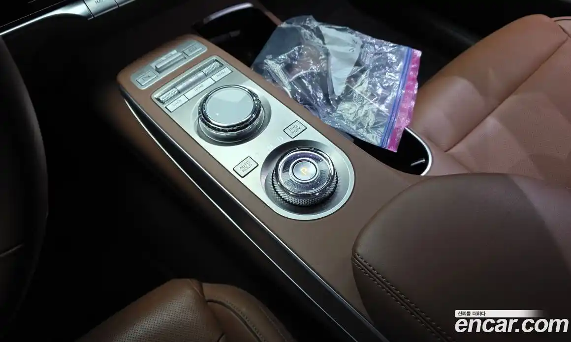 Genesis GV70 2022 2.5 автомат (гидро), фото 12