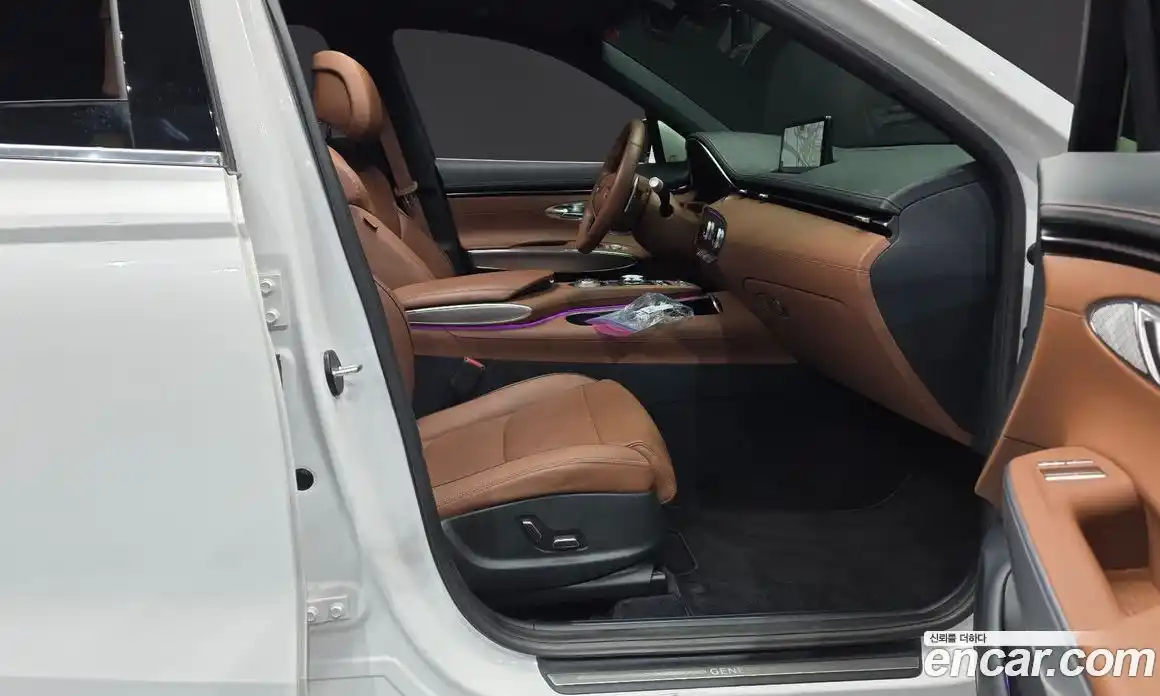 Genesis GV70 2022 2.5 автомат (гидро), фото 16