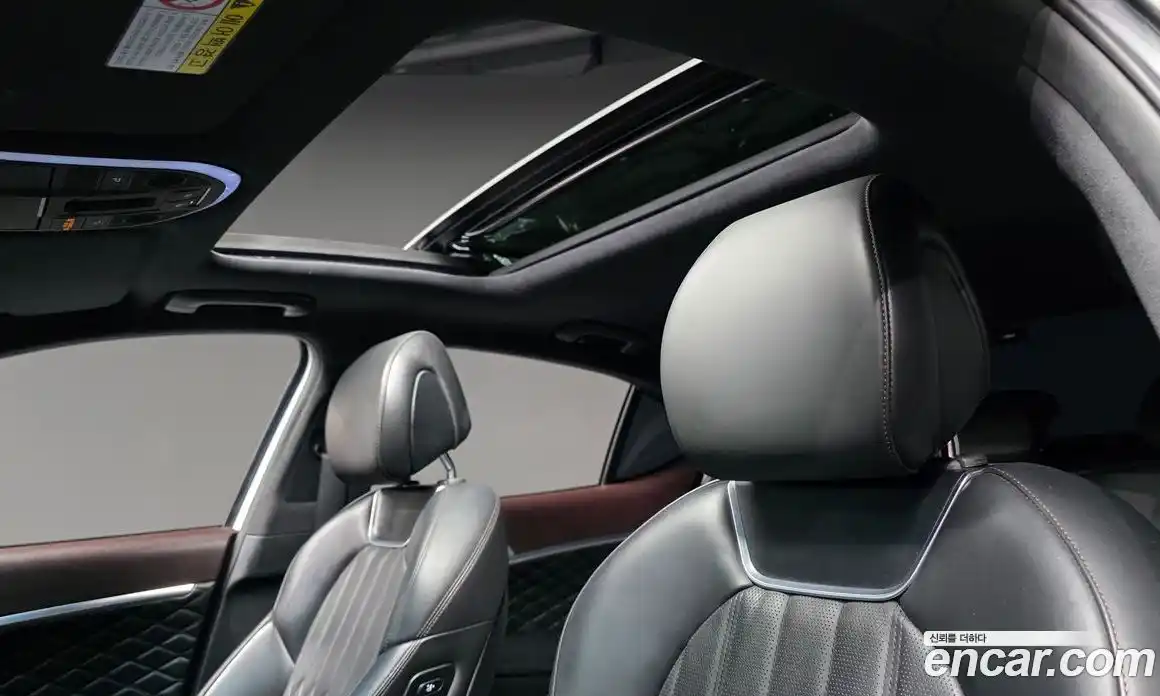 Genesis G70 2018 2.0 автомат (гидро), фото 23