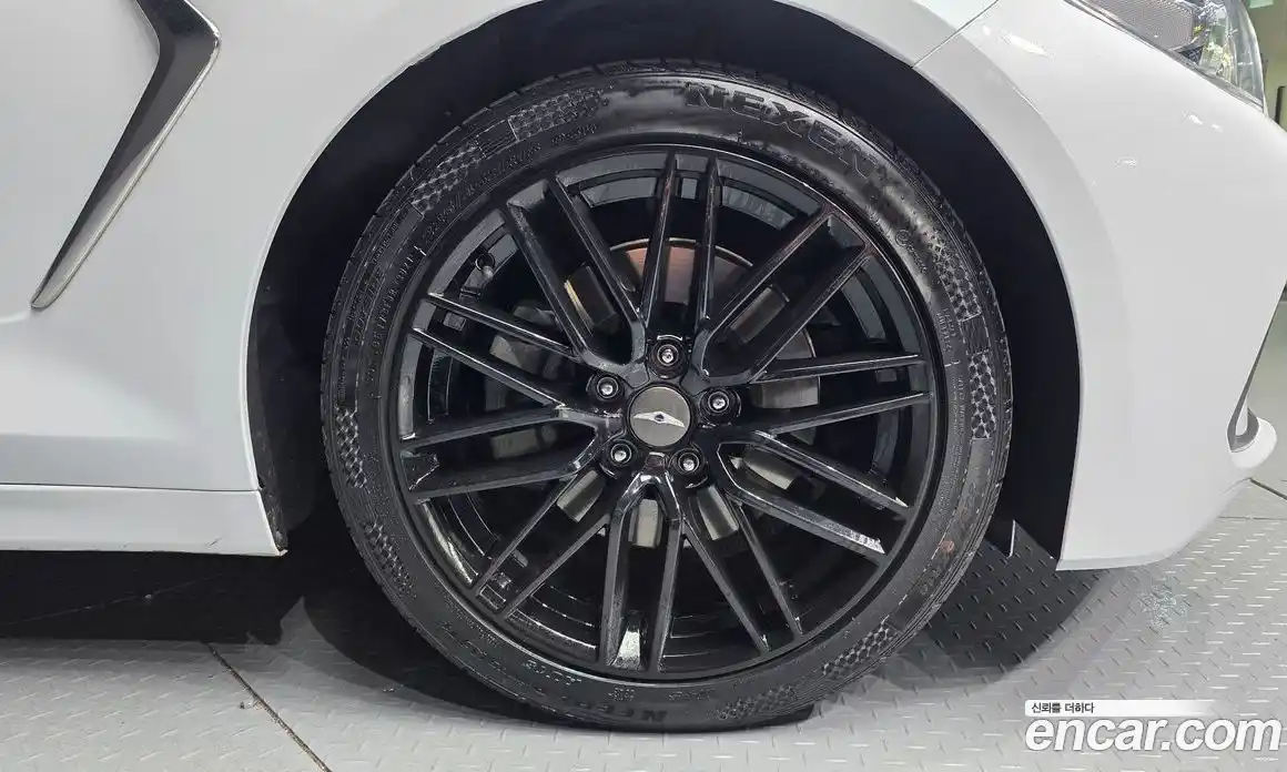 Genesis G70 2018 2.0 автомат (гидро), фото 5