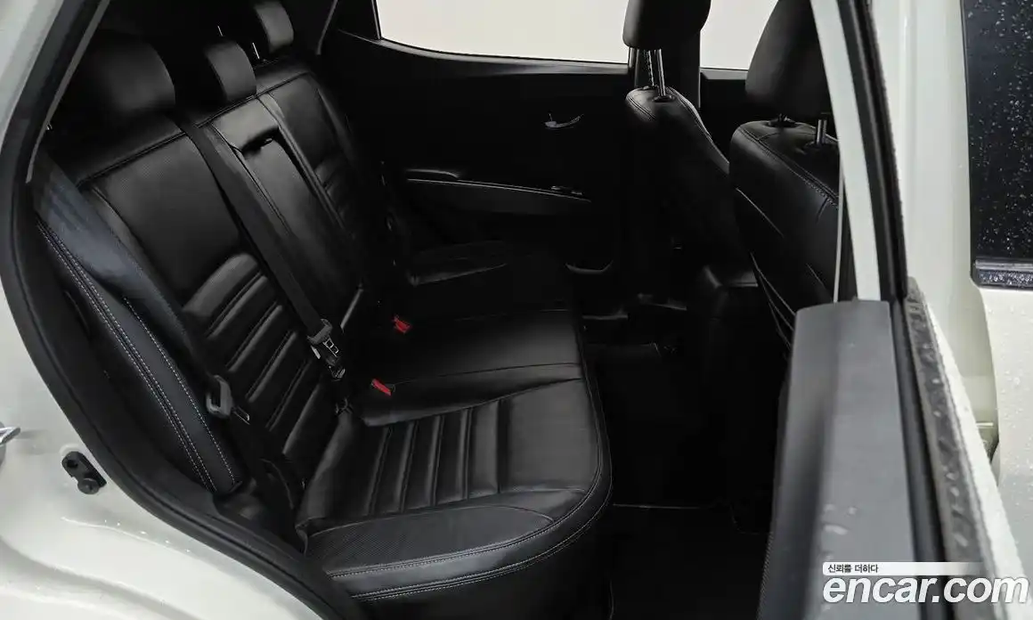 SsangYong TIBOLI 2017 1.6 автомат (гидро), фото 17