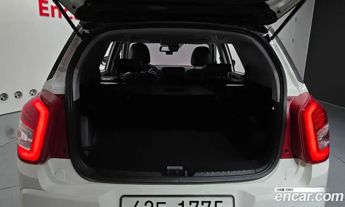 SsangYong TIBOLI 2017 1.6 автомат (гидро), фото 33