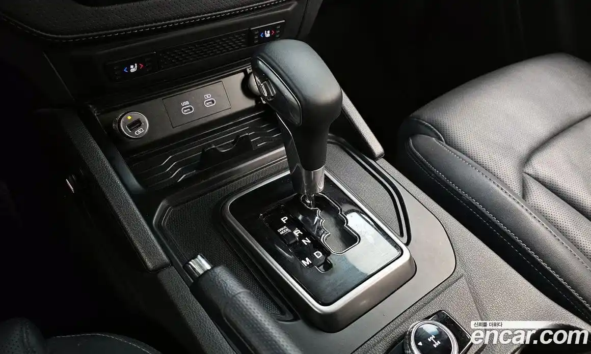 SsangYong Rexton 2023 2.2 автомат (гидро), фото 12