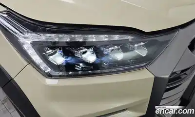 SsangYong Rexton 2023 2.2 автомат (гидро), миниатюра 8