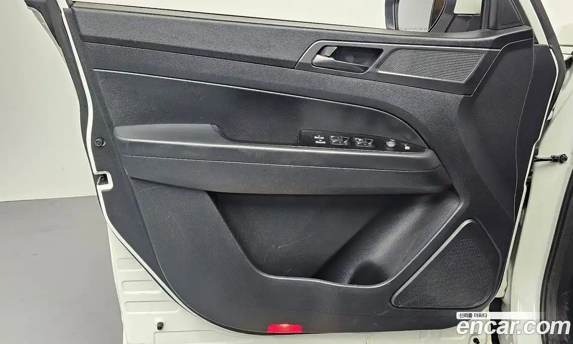 SsangYong Rexton 2021 2.2 автомат (гидро), фото 14