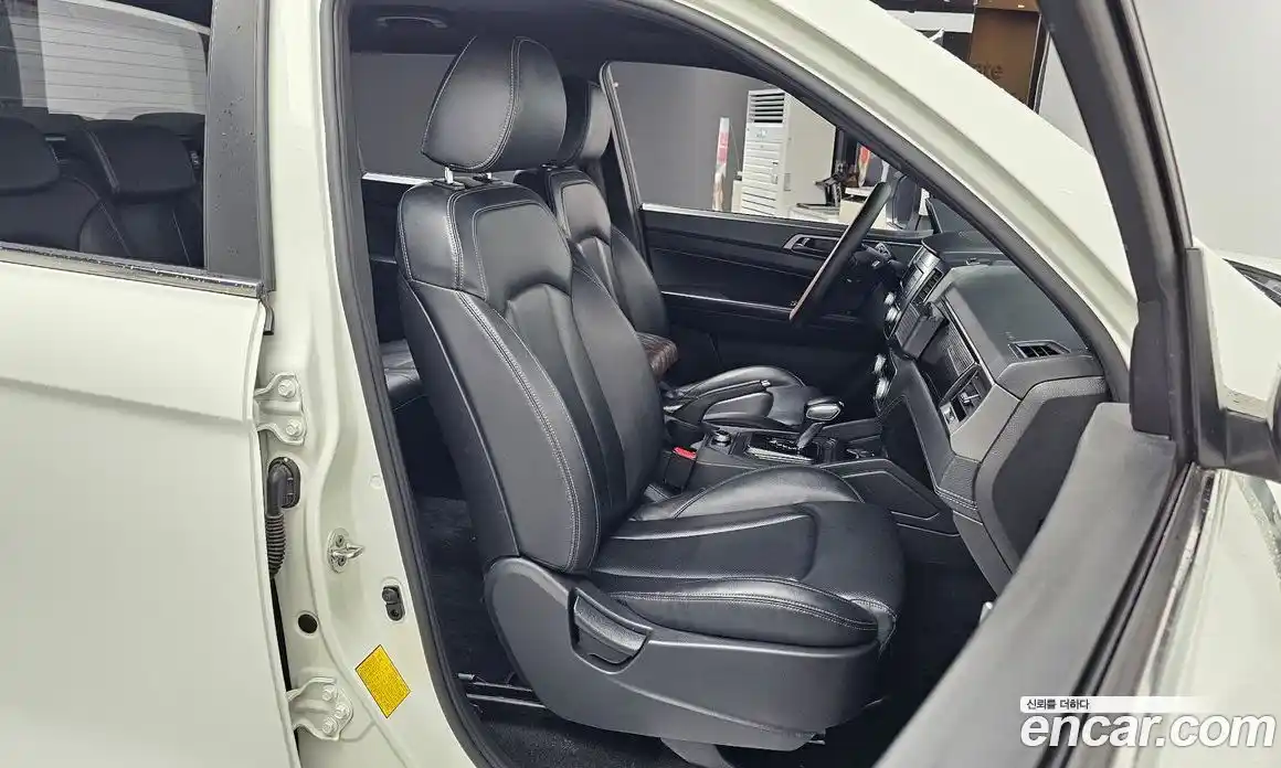 SsangYong Rexton 2021 2.2 автомат (гидро), фото 16