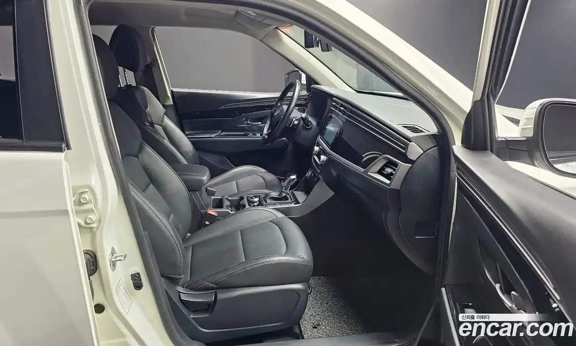 SsangYong Korando 2020 1.6 автомат (гидро), фото 17
