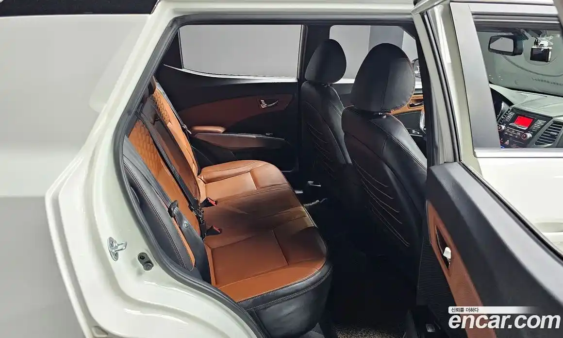 SsangYong TIBOLI 2018 1.6 автомат (гидро), фото 18