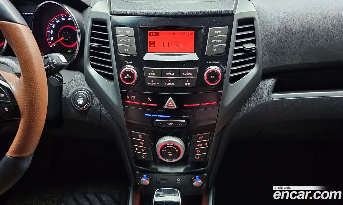 SsangYong TIBOLI 2018 1.6 автомат (гидро), фото 20
