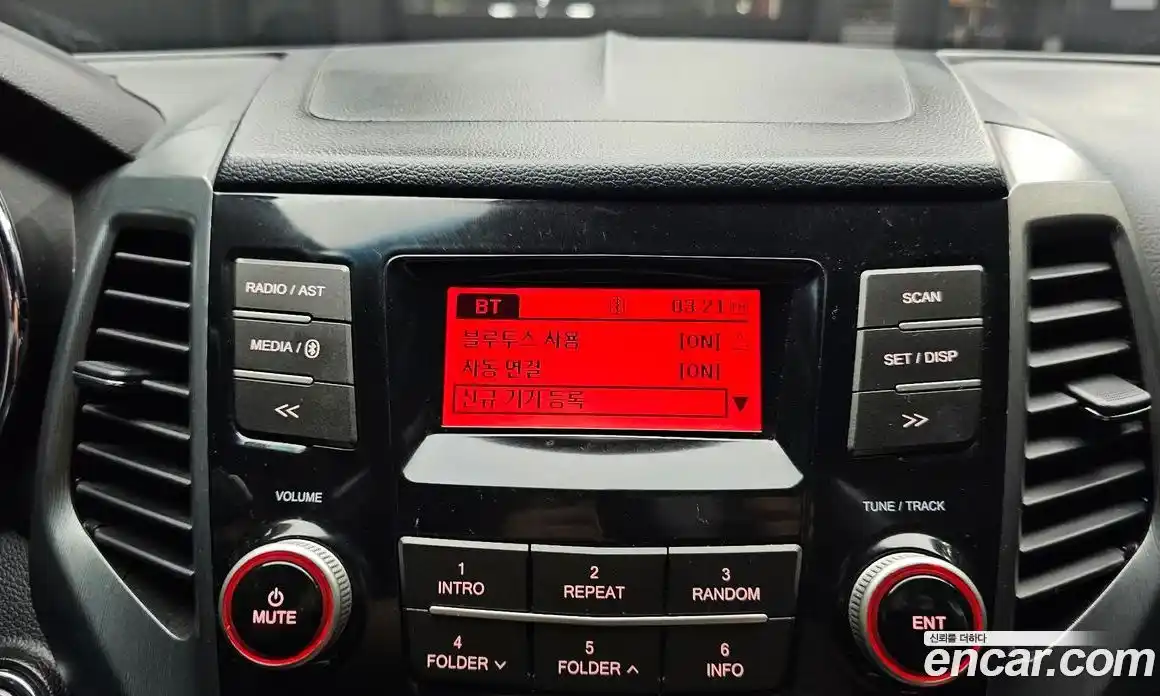 SsangYong TIBOLI 2018 1.6 автомат (гидро), фото 24