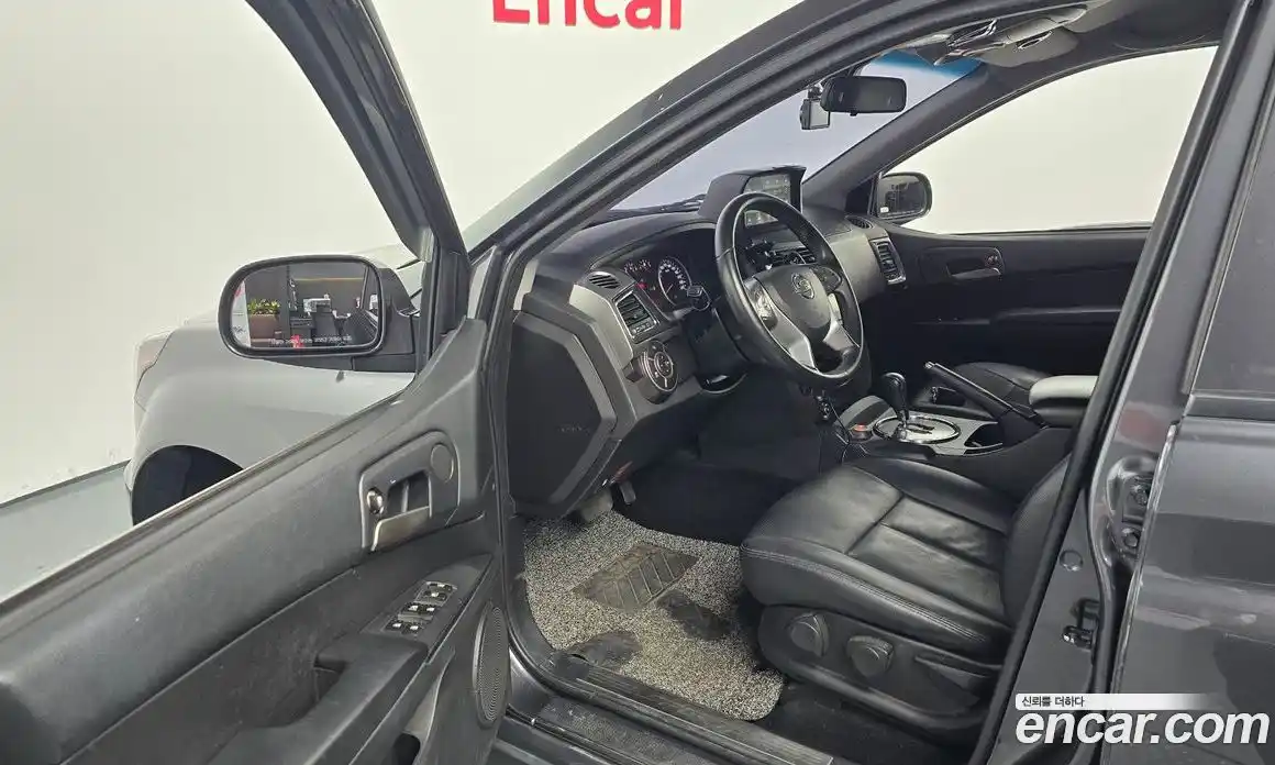 SsangYong Korando 2016 2.2 автомат (гидро), фото 16