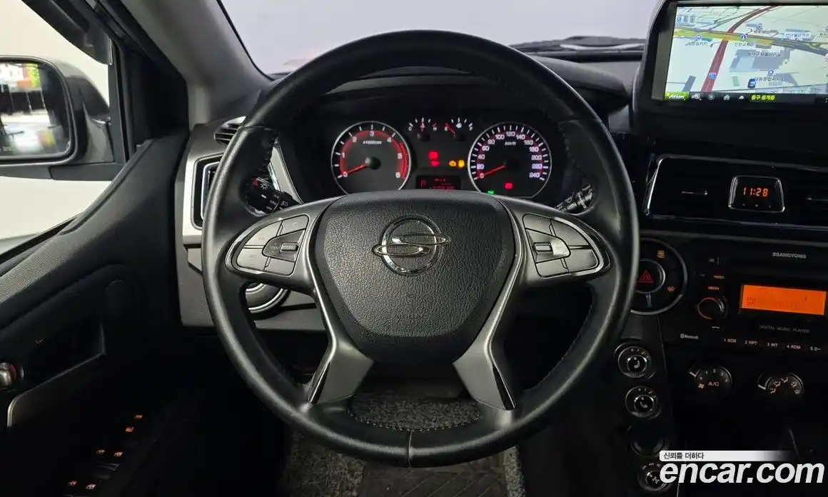 SsangYong Korando 2016 2.2 автомат (гидро), фото 18