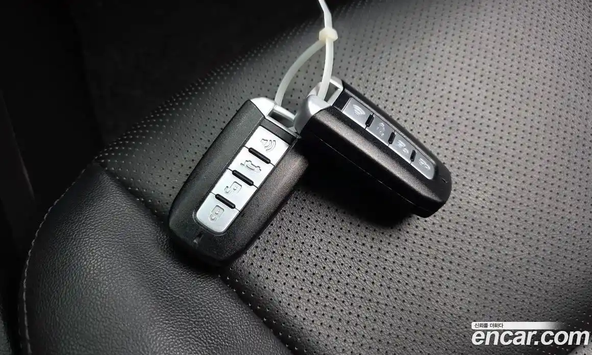 SsangYong Korando 2015 2.2 автомат (гидро), фото 17