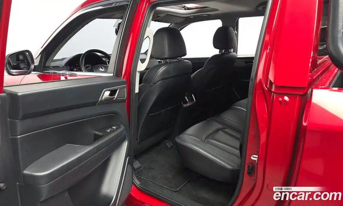 SsangYong Rexton 2019 2.2 автомат (гидро), фото 16