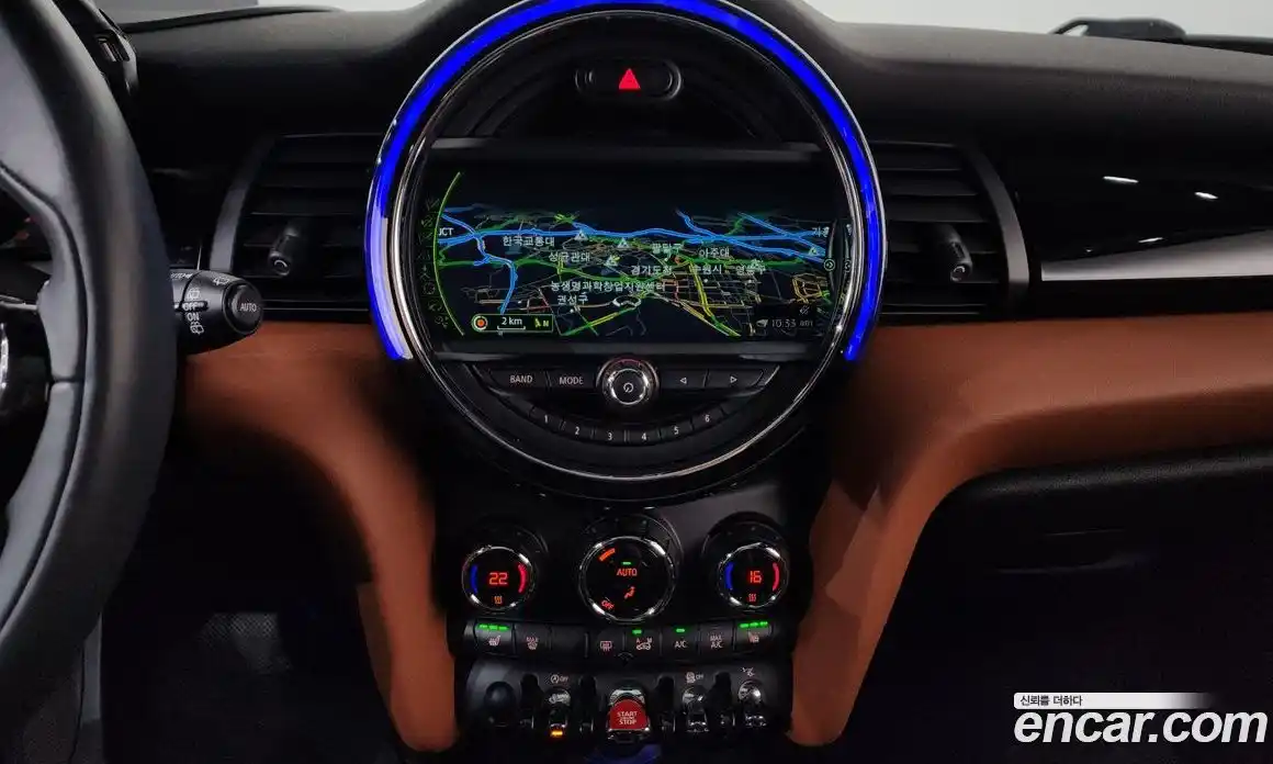 Mini Cooper 2016 2.0 автомат (гидро), фото 12