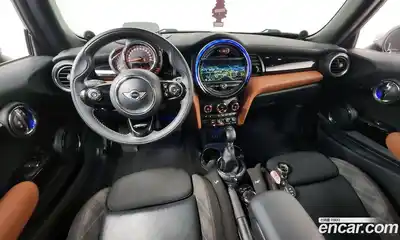 Mini Cooper 2016 2.0 автомат (гидро), миниатюра 7