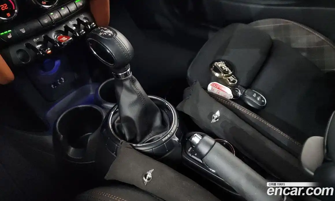 Mini Cooper 2016 2.0 автомат (гидро), фото 9