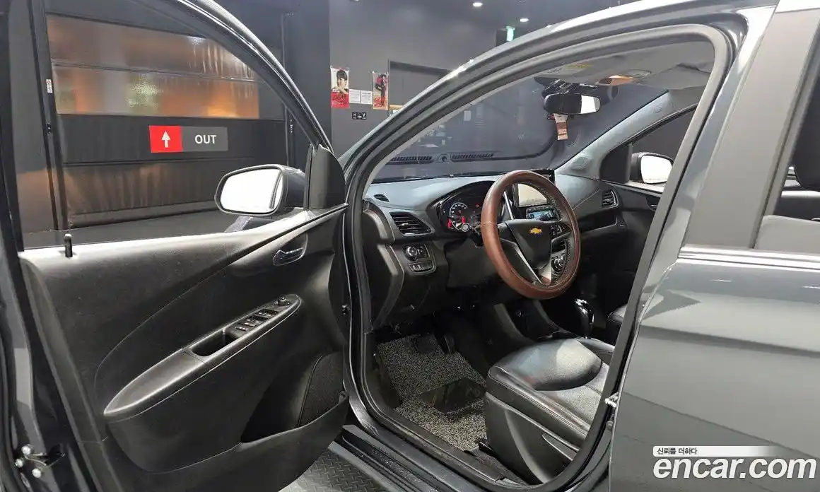 Chevrolet Spark 2016 1.0 автомат (гидро), фото 13