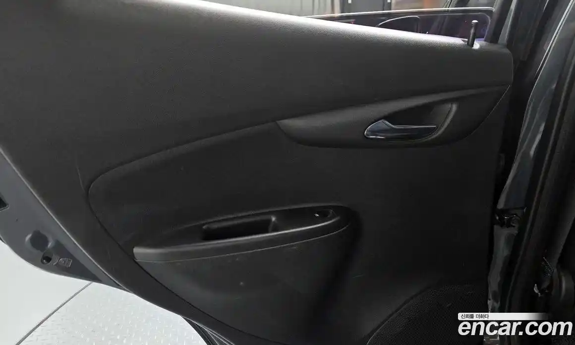 Chevrolet Spark 2016 1.0 автомат (гидро), фото 15