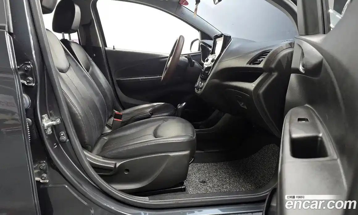 Chevrolet Spark 2016 1.0 автомат (гидро), фото 16